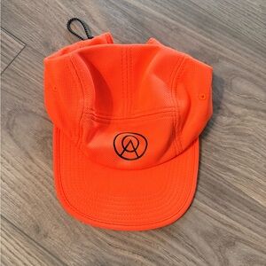 High-Vis Alba Optics running hat